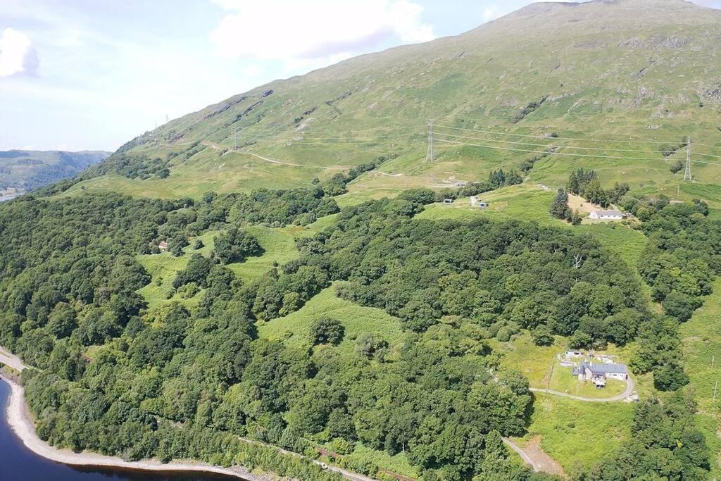 Odhran Lodge, St Conan'S Escape: Home With A View Loch Awe エクステリア 写真